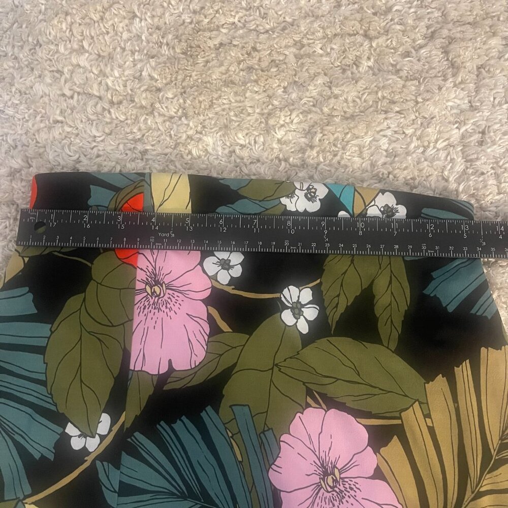 GUESS Tropical Floral Pencil Skirt Front Slit Stretch S - Picture 4 of 9